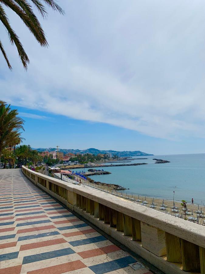 La Casa Del Sole Sanremoアパートメント エクステリア 写真